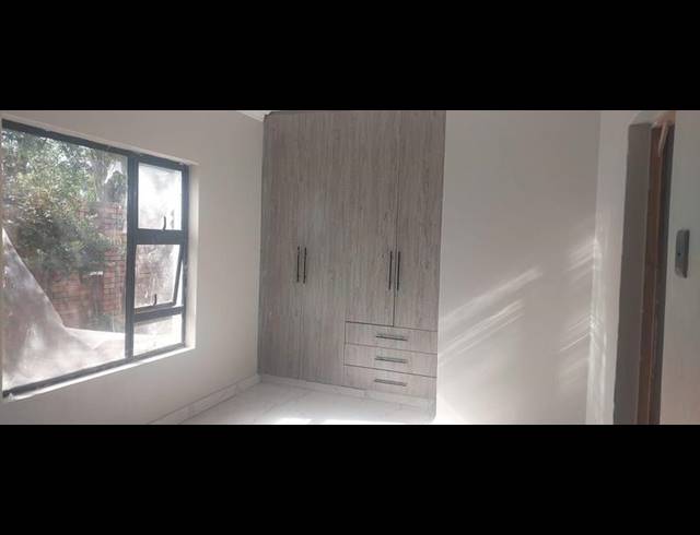 2 BEDROOM PROPERTY TO RENT IN DIE WILGERS
